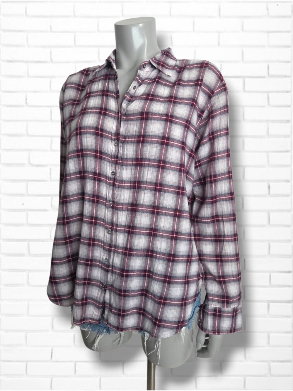Xirena "Beau" Burgundy Checkered Plaid Button Down Shirt Size S